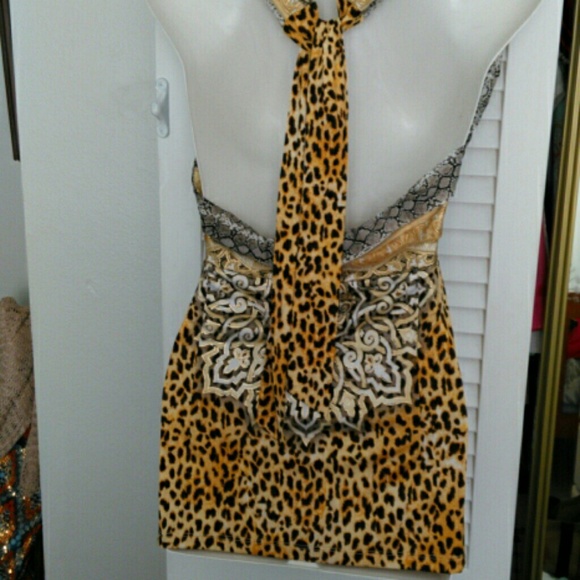 Halter Top /Cach'e - Picture 2 of 5